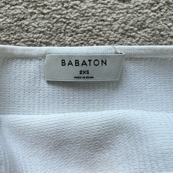 Aritzia Babaton Sculpt Knit - Picture 1 of 3
